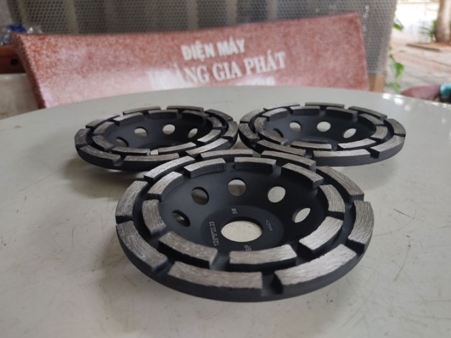 Đĩa mài sàn bê tông SF125